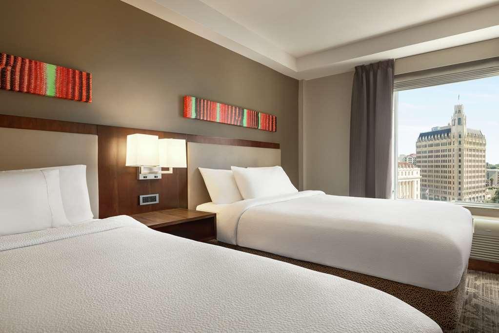 Hilton Garden Inn San Antonio Downtown Riverwalk Pokoj fotografie